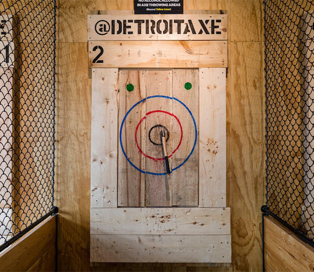 Bulleyes axe throw